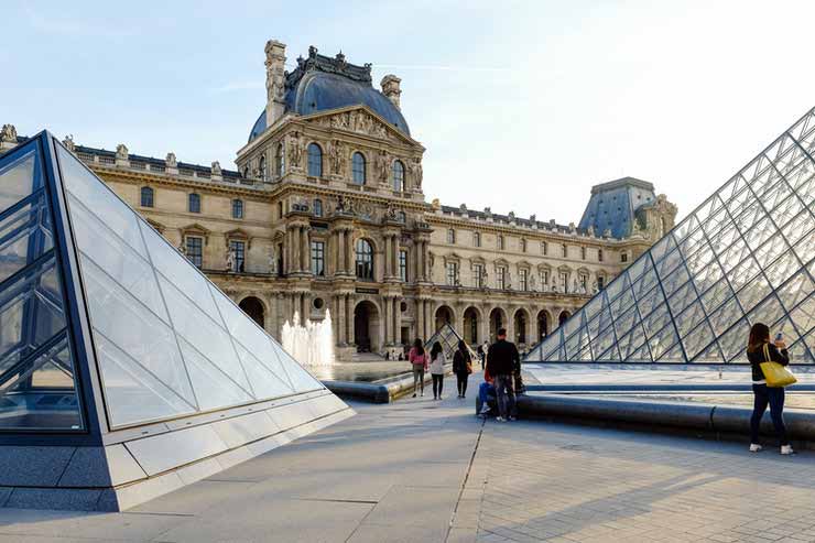 Conhecer o Museu do Louvre