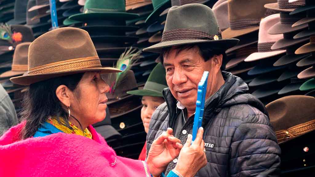 Guaiaquil Equador mercado artesanal