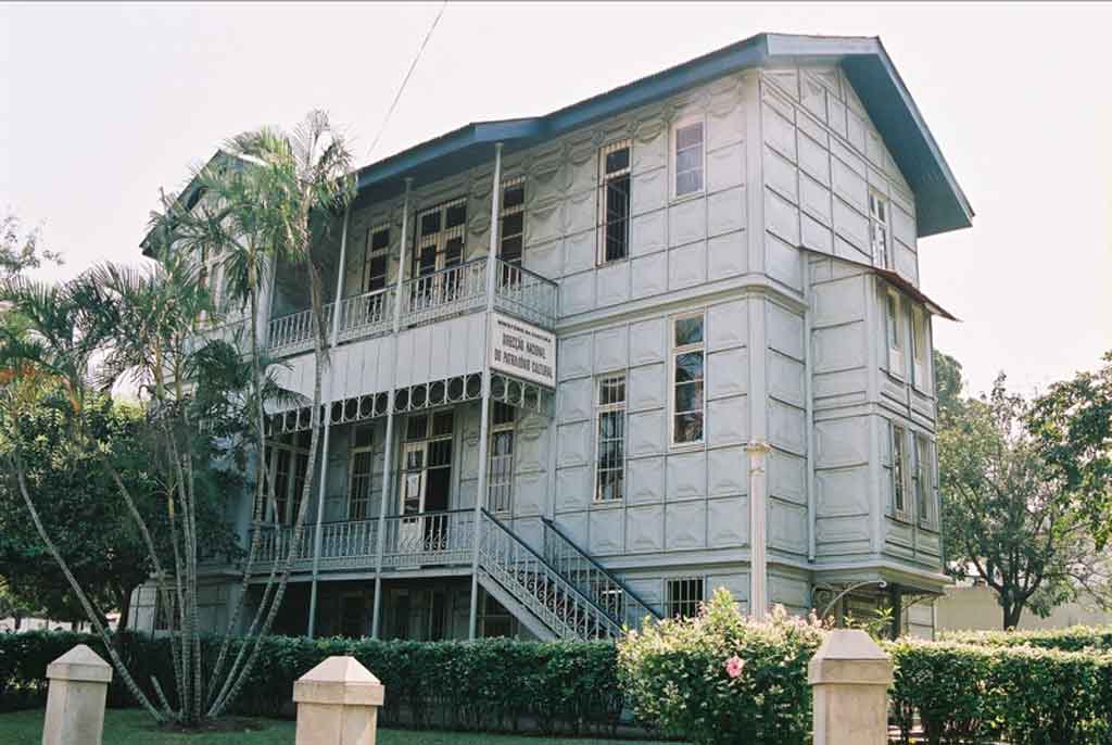Capital de Moçambique casa de ferro