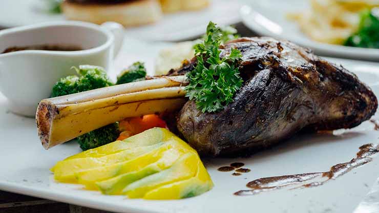 Onde comer na Capital da Indonésia