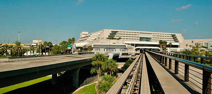 Aeroporto Internacional de Orlando – EUA