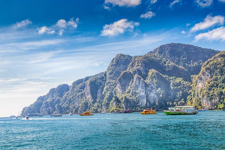 Krabi, Tailândia: saiba o que visitar e como se locomover e hospedar pela cidade!